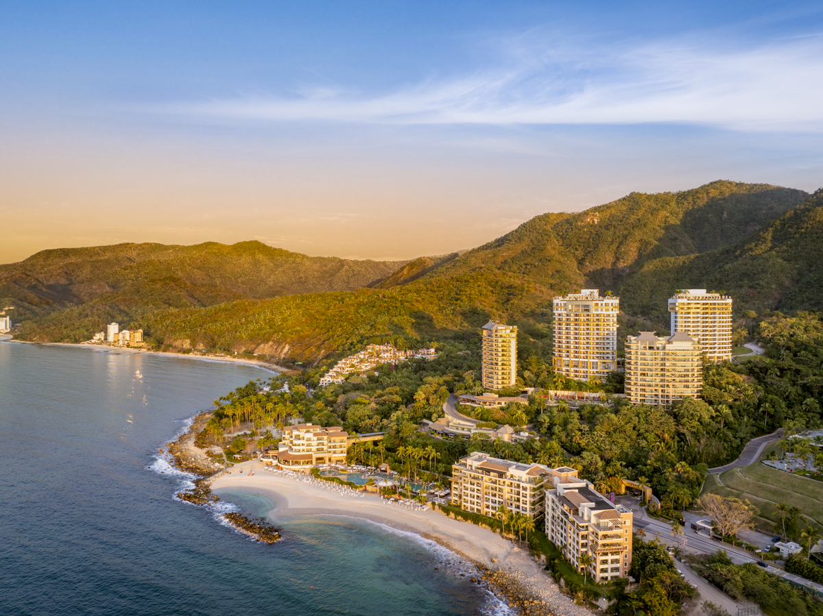 playa garza blanca puerto vallarta